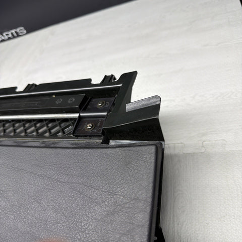 01-06 BMW E46 M3 330 328 323 Coupe Black Storage Glove Box Glovebox *Broken Tabs