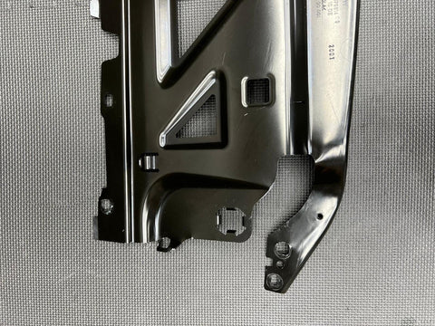 21-24 BMW G80 G82 G83 M3 M4 Front Upper Radiator Support Bracket Oem