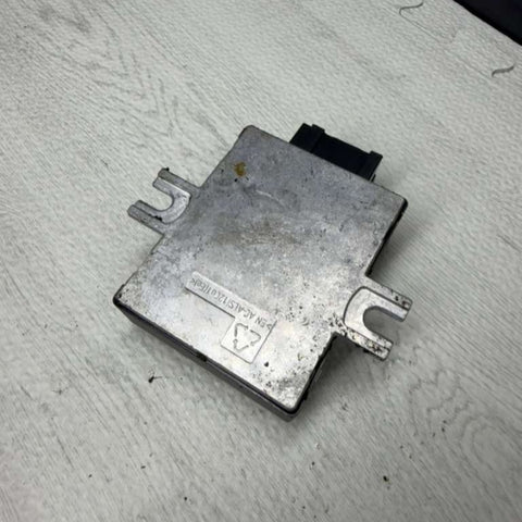 2018–2023 BMW G01 G20 G30 G05 G80 G82 Fuel Pump Control Module Unit OEM 9452468