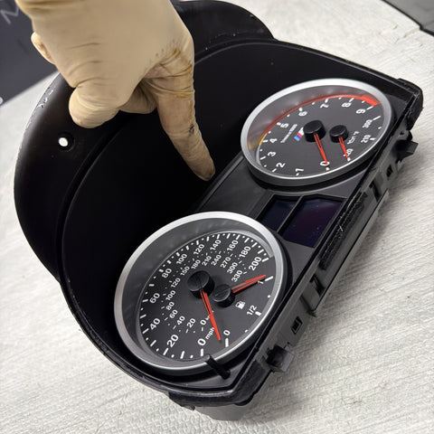 BMW E90 E92 E93 M3 Gauge Cluster Instrument Panel Speedo Manual OEM 08-13 *Flaw*