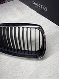 08-13 BMW E90 E92 E93 M3 Front Kidney Grille Right Chrome / Black Fins OEM