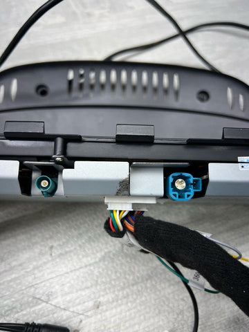 08-13 BMW E90 E92 E93 M3 NAVIGATION RADIO SCREEN MONITOR DISPLAY AFTERMARKET