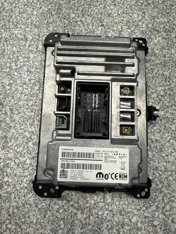 18-23 Jeep Cherokee Dodge Charger 8.4" Radio Head Unit OEM VP2 8.4 HDCC SXM