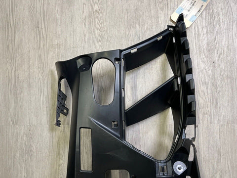 21-24 BMW G80 G82 G83 M3 M4 Front Right Retaining Frame Bracket 51118069416