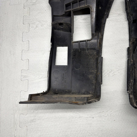 01-06 BMW E46 M3 FRONT BUMPER COVER GUARDS BRACKETS 2695247