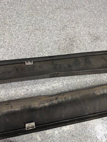 BMW E36 M3 95-99 SEDAN ROCKER PANEL MOLDING SIDE SKIRTS LEFT RIGHT PAIR