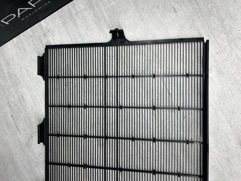 BMW F90 F92 F93 M5 M8 Genuine 17118096936 228281-10 RADIATOR GRILLE VENT COVER