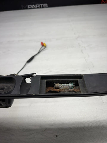01-06 BMW E46 M3 Convertible Trunk Lid Grip Deck Handle Jet Black *Broken Tabs