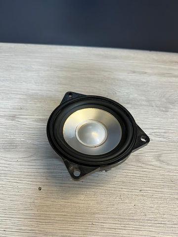 OEM Genuine BMW 06-10 E60 M5 Speaker 6930903