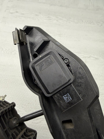 BMW E46/E39/E38/E53 Accelerator Pedal Manual W/ Ac Schnitzer Cover 35426762481