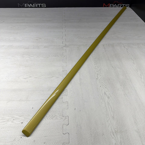 BMW 01-06 E46 M3 FRONT RIGHT DOOR TRIM MOLDING 8208670 YELLOW