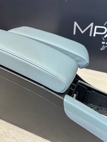 08-13 BMW E90 E92 E93 M3 Center Console Extended Leather Silverstone Palladium