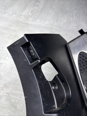 01-06 BMW E46 M3 BLACK DEAD PEDAL KICK PANEL COVER 7902400 *Damage