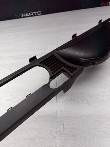 01-06 BMW E46 CONVERTIBLE REAR SEAT ROLLOVER BAR TRIM COVER 8204279 OEM BLACK