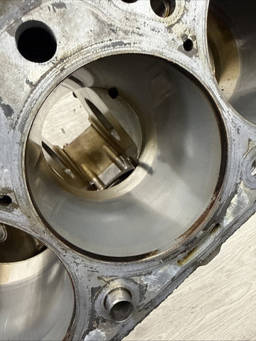 06-10 BMW E60 E63 E64 M5 M6 V10 S85 Engine Motor Bottom Bare Block