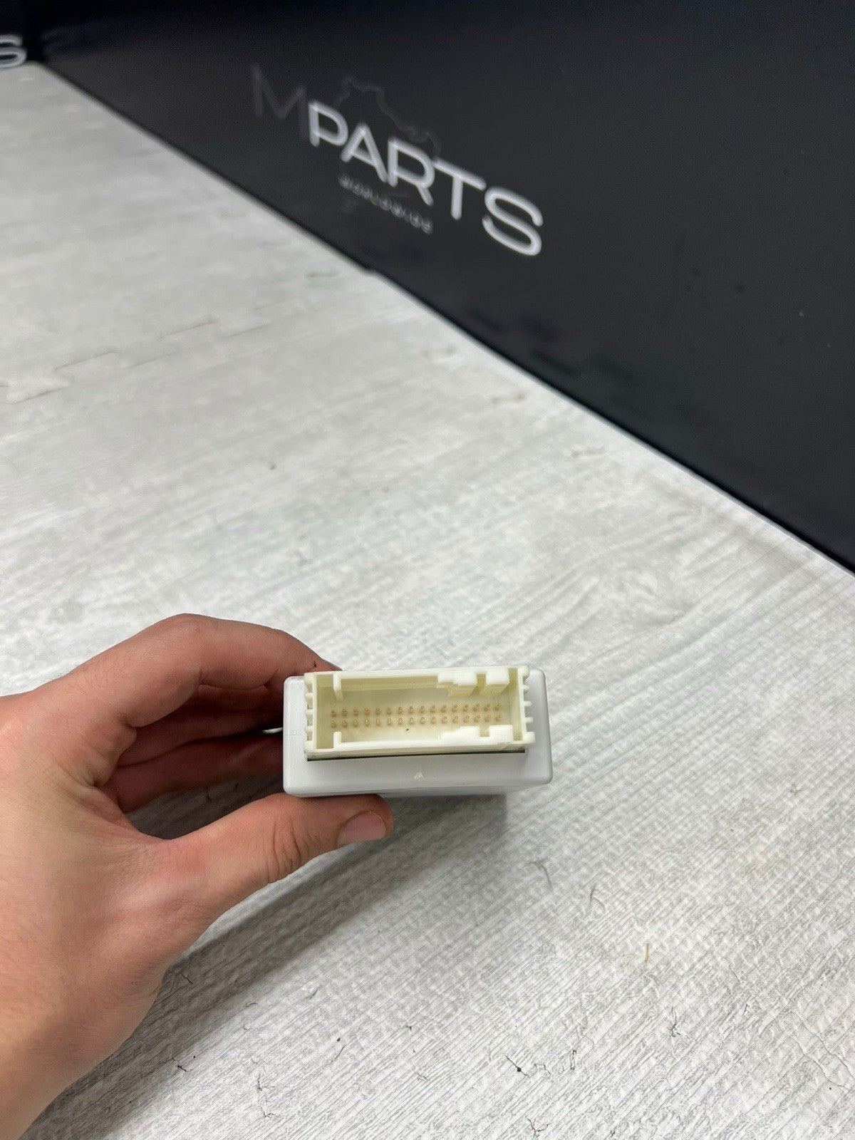 BMW OEM Tire Pressure Control Unit TPMS RDC Module 6778387 | M Parts ...