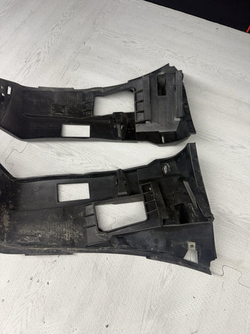 01-06 BMW E46 M3 FRONT BUMPER COVER GUARDS BRACKETS 2695247
