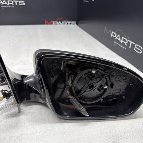 13-16 BMW F10 M5 RIGHT PASSENGER SIDE MIRROR NO CAMERA SAPPHIRE BLACK *DAMAGE