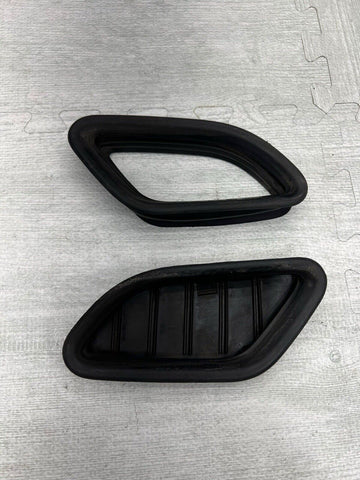 08-13 BMW E90 E92 E93 M3 HOOD SCOOPS VENTS SEALS SET