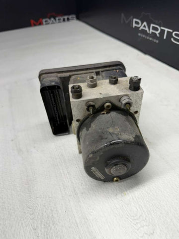 2001 BMW E46 Z3 ABS Brake Pump & Hydraulic Control Unit OEM 6753842