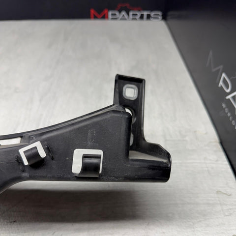 2008–2013 BMW M3 E92/E93 Front Right Passenger Headlight Bracket OEM 8040552