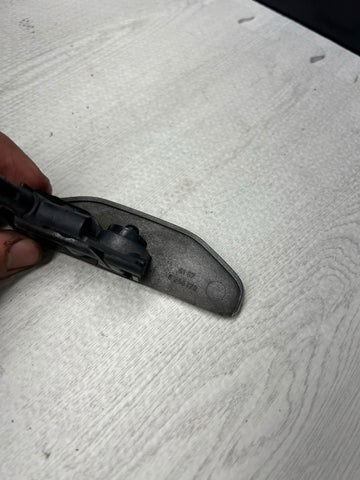 BMW 01-06 E46 M3 Left Driver Headlight Washer Jet Cover 8256179 Titanium Silver