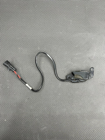 FERRARI 488 GTB SPIDER 812 FF REAR BUMPER BATTERY CONDITIONER SOCKET OEM 314630