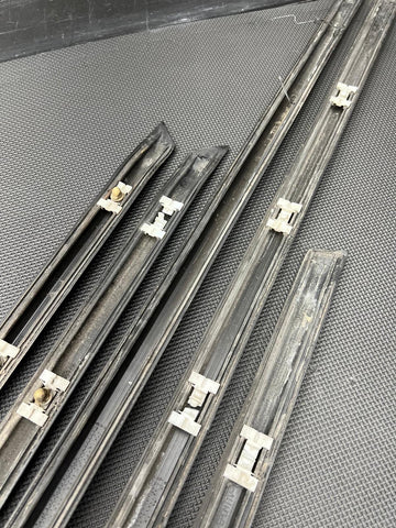 BMW E36 Sedan 3 Series Side Door Panel Moulding Trim Set With Clips 5pcs