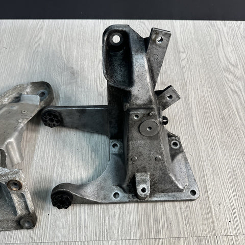 01-06 BMW E46 M3 S54 Engine Brackets Passenger Driver OEM 22294262211 109469422