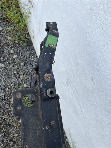 Center Radiator Support Frame Brackets Housing 96-99 BMW 328i M3