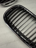 08-13 BMW E90 E92 E93 M3 Front Kidney Grilles Grills Chrome OEM