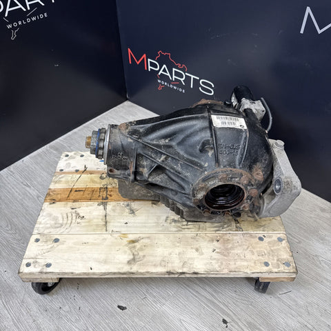 15-20 BMW F80 F82 F83 M2 M3 M4 Rear Differential Axle Carrier 27 Teeth 30k