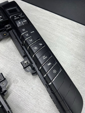 15-18 Porsche Macan Center Console Climate Control Switch Panel Button