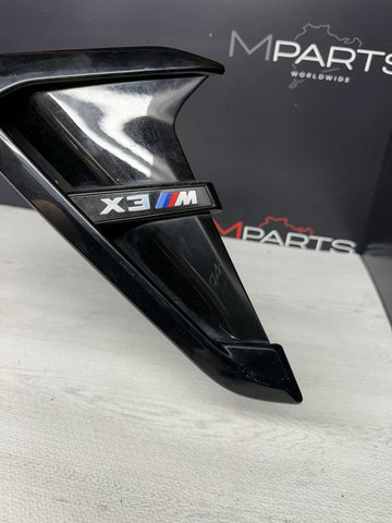 18-24 BMW F97 X3M OEM FRONT LEFT FENDER EMBLEM GRILLE GRILL MOLDING 51138070537