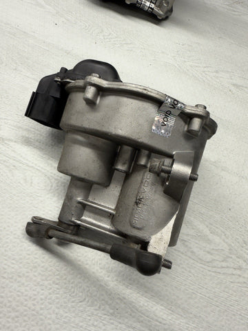 BMW 06-13 E90 E92 E93 M3 E60 E63 E64 M5 M6 THROTTLE BODY ACTUATORS 13627838085