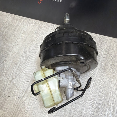 08-13 BMW E90 E92 E93 M3 Factory Brake Booster Master Cylinder Assembly 2283395