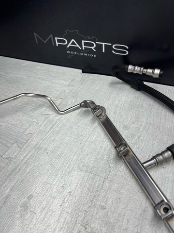 08-13 BMW E90 E92 E93 M3 V8 S65 Fuel Rails