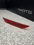 BMW F90 M5 SEDAN REAR REFLECTOR REAR RIGHT 63147857006