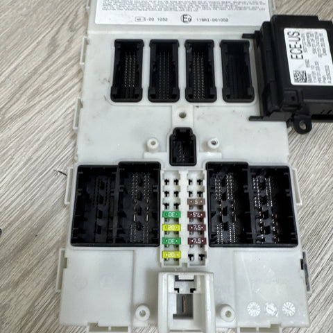 OEM BMW F30 F32 F33 F36 F80 F82 F83 M3 M4 Body Control Junction Box Module FEM