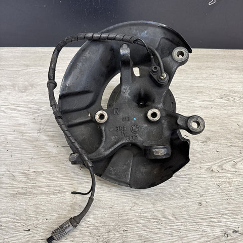 BMW E36 M3 S50 RIGHT PASSENGER FRONT SPINDLE HUB ASSEMBLY  *Notes*