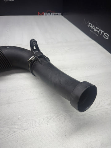 BMW F80 F82 F83 F87 S55 M2 M3 M4 Air Intake Tube Duct Pipe 7846272