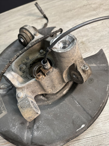 OEM Genuine 06-10 BMW E60 M5 S85 Left Driver Rear Knuckle Spindle Hub