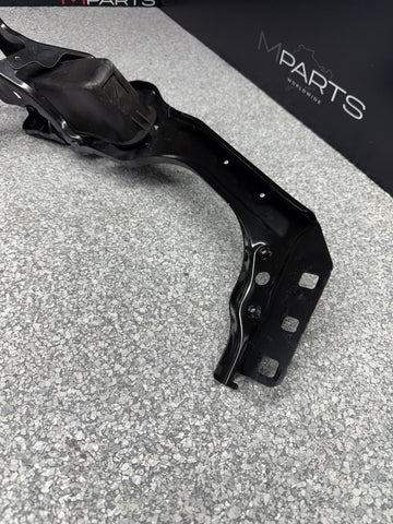 25-27 BMW F74 228 228i FRONT RIGHT PASSENGER SIDE APRON FRAME RAIL SUPPORT BLACK