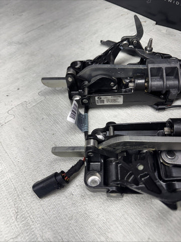 01-06 BMW E46 325 330 M3 - Convertible Top Latches Motors  - 7031361 7031362 OEM