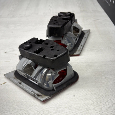 03-06 BMW E46 325 330 M3 Trunk Mounted Inner Tail Lights Pre Lci