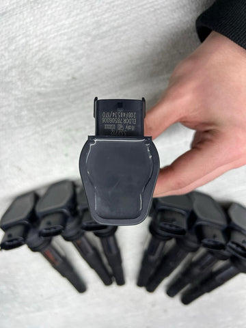 15-19 Ferrari 488 Spider 2017 3.9L Engine Ignition Coil Coils Set 8 PCS