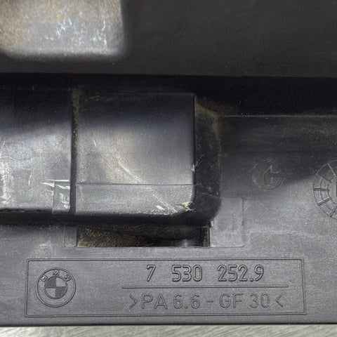 2003–2010 BMW M3 E46 X3 E83 Left Side Radiator Support Mount Bracket OEM 7530252