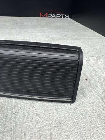 BMW E46 M3 01-06 REAR CENTER CONSOLE ASHTRAY COMPARTMENT BLACK *Notes*