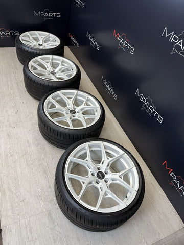 20” White Vossen Hybrid Forged HF-5 BMW G80 G82 G83 M3 M4 (21x10/22x11, 5x112)