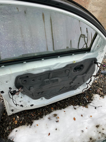 (PICK UP ONLY) BMW 08-14 E71 X6M FRONT LEFT DRIVER DOOR ALPINE WHITE